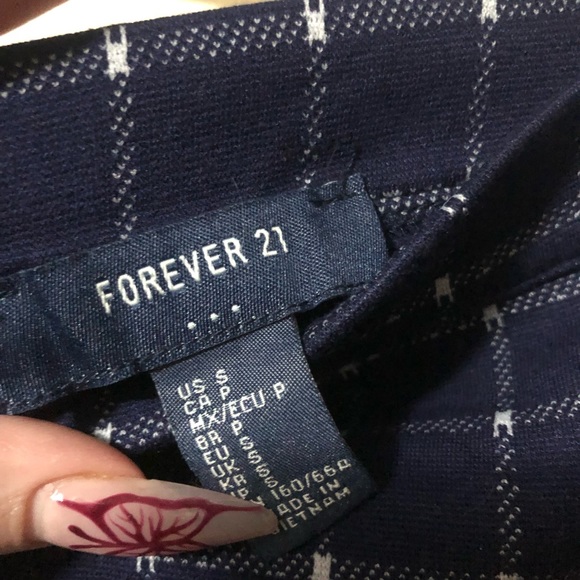Forever 21 Mini Skirt; Highwaisted Navy - Picture 3 of 4